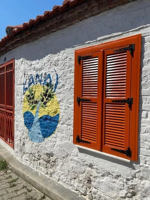 Kanai Konuk & Zeytin Evi Dikili 0*,