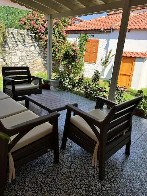 Kanai Konuk & Zeytin Evi Dikili Villa